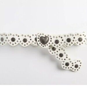 NWT Torrid Heart Buckle Belt.  Size 4X